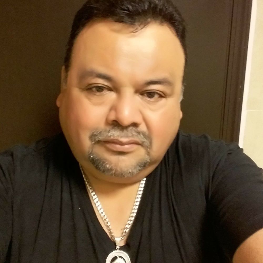 Meet your Posher, Jose arturo